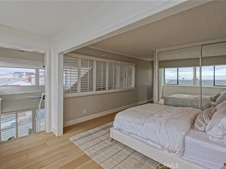 320 Marine Ave — Photo 41