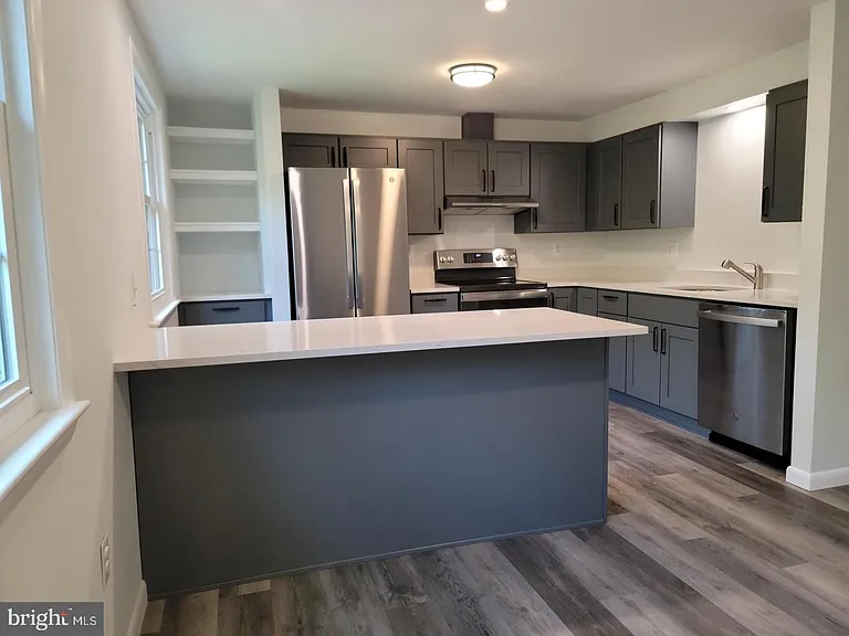 6220 Hillside Rd — Photo 5