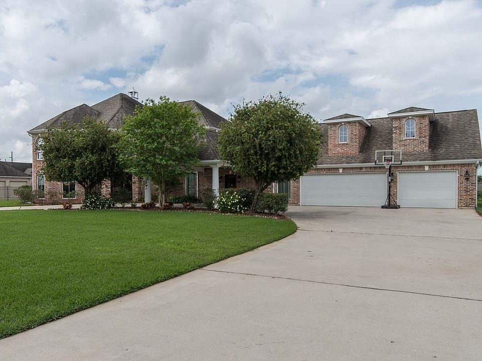 2285 Savannah Trce, Beaumont, TX 77706 Zillow