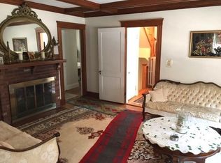 587 Washington St #587, Brookline, MA 02446
