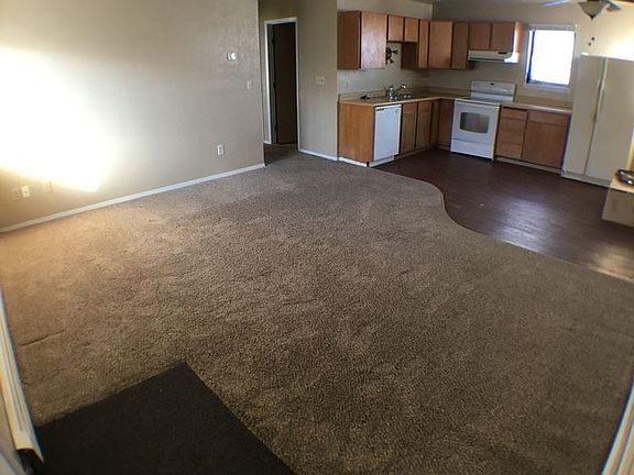 2nd image of 1124 27th Ave APT 4