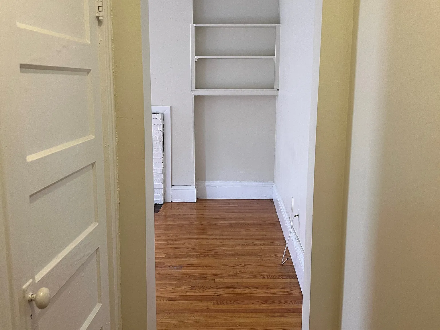 Studio, 9999 sqft, $2,550 — Photo 4