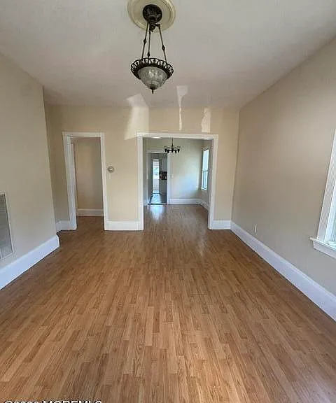 608 Emory St #2 — Photo 30