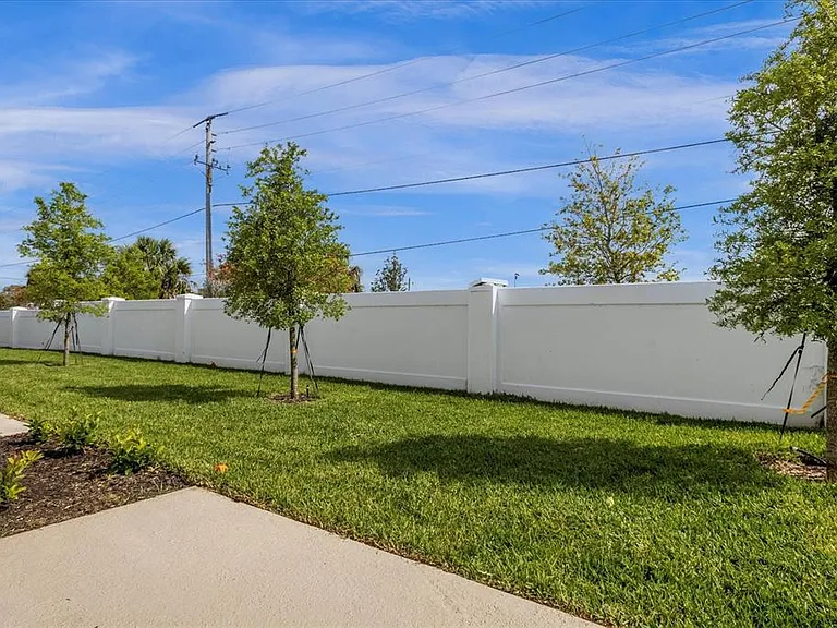 153 Cape Honeysuckle Pl — Photo 23