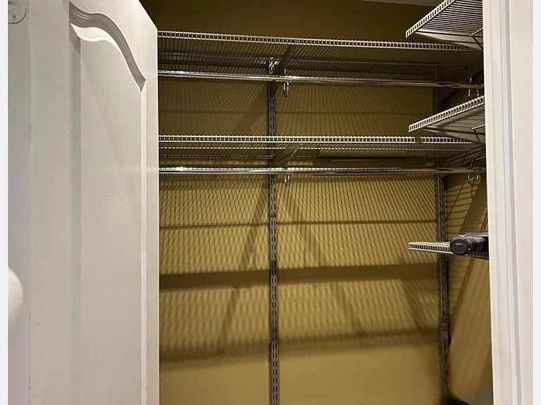 362 Gilpin Dr #BASEMENT — Photo 8
