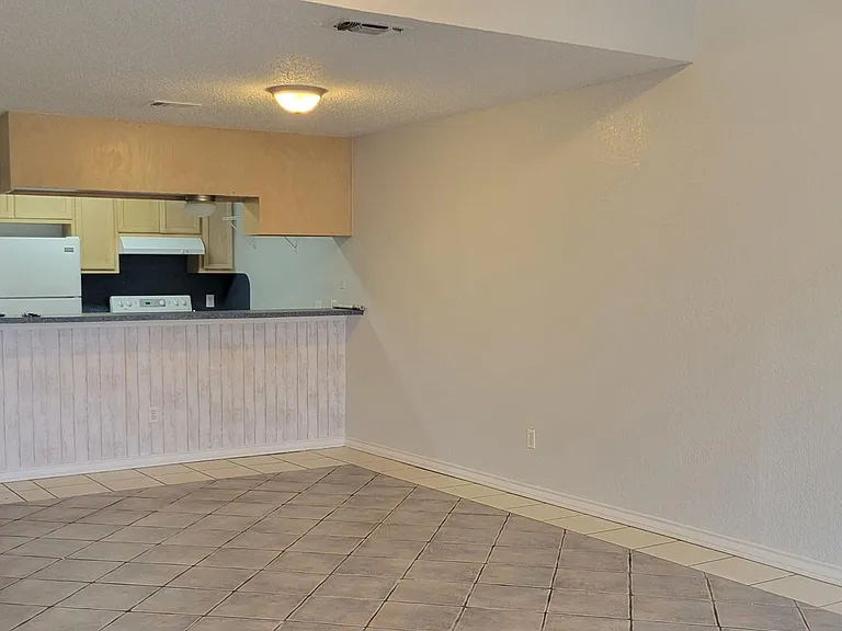 14621 S Padre Island Dr #D — Photo 4