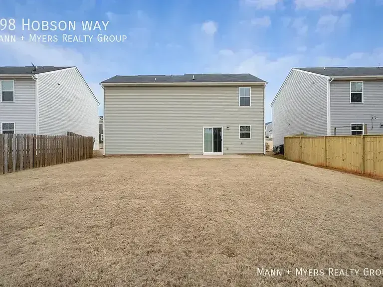 398 Hobson Way — Photo 4