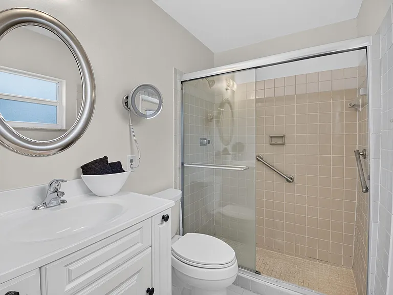 4599 Betelnut St — Photo 21