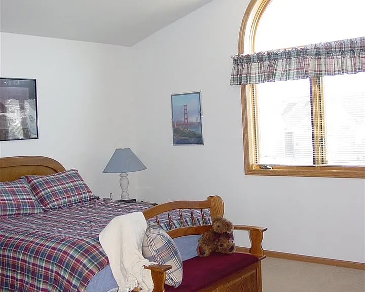 5506 Quarry Hill Dr — Photo 4