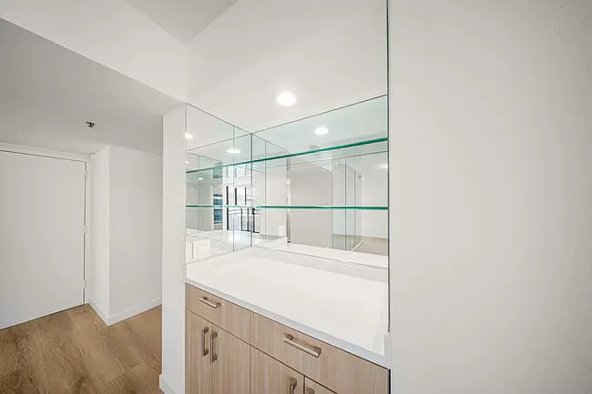 343 Pioneer Dr #1504 — Photo 13