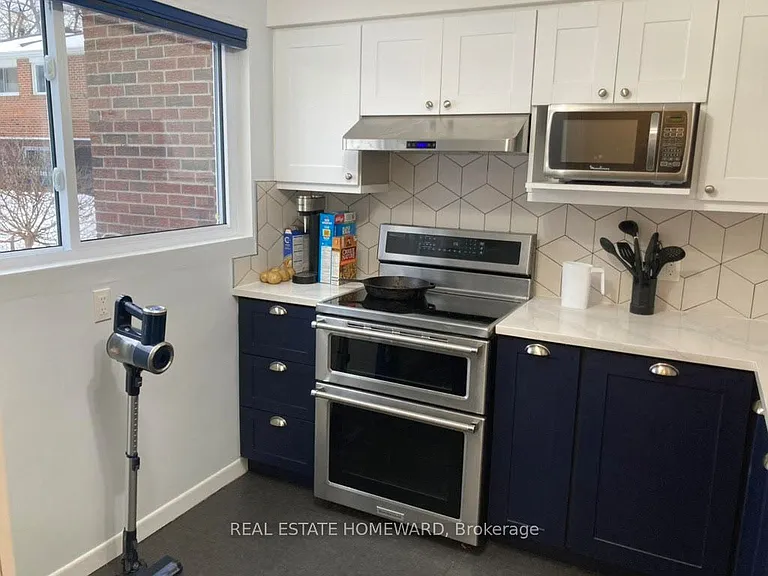 90 Edgewood Ave #130 — Photo 5