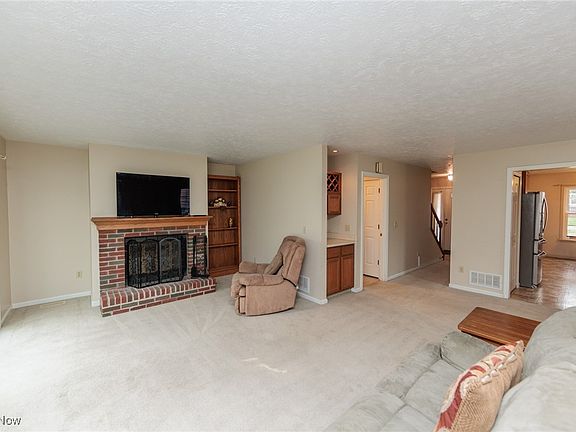 5th image of 14542 Cross Creek Ln