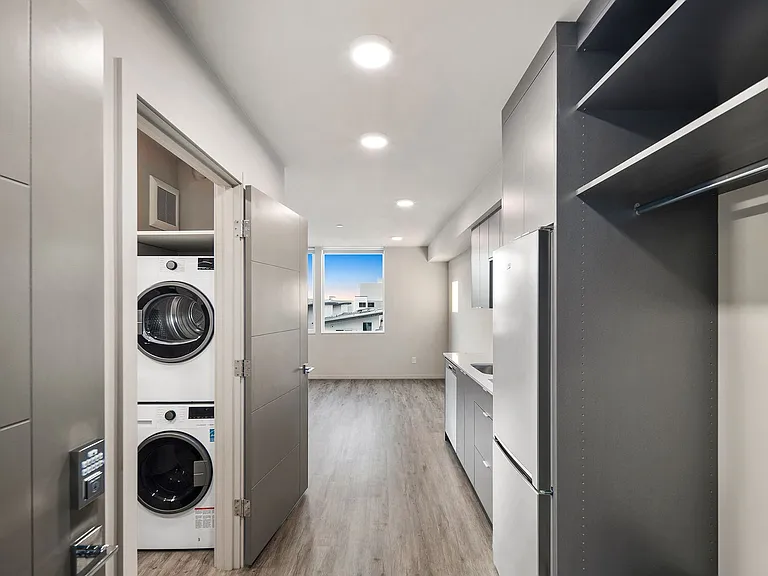 Avala Apartments — Photo 41
