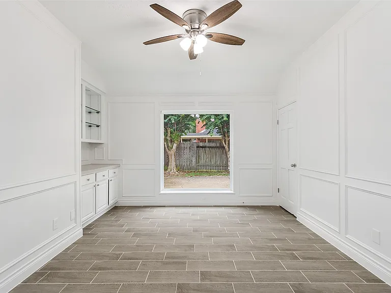16011 Country Bend Rd — Photo 15