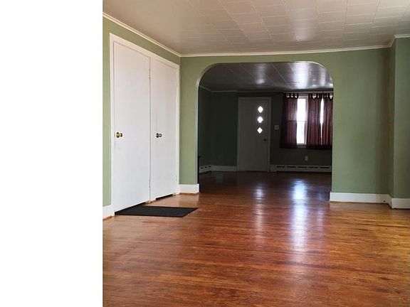 4th image of 416 New Castle St