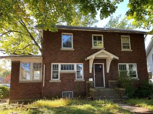 405 W Elm St #1, Urbana, IL 61801
