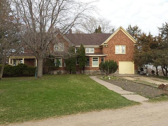 2nd image of 6150 202nd St N