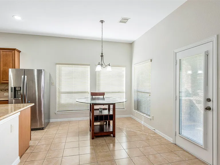24322 Bella Florence Dr — Photo 14