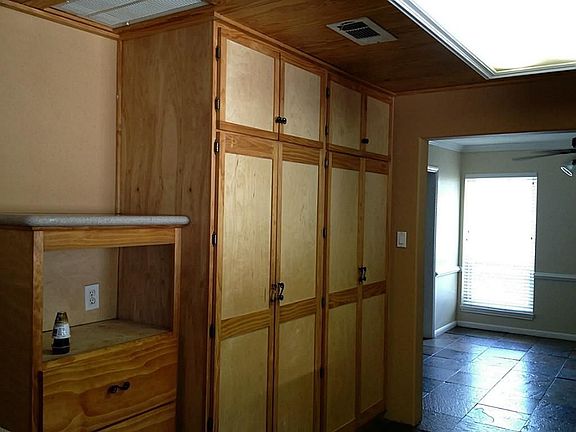 Custom kitchen cabinets