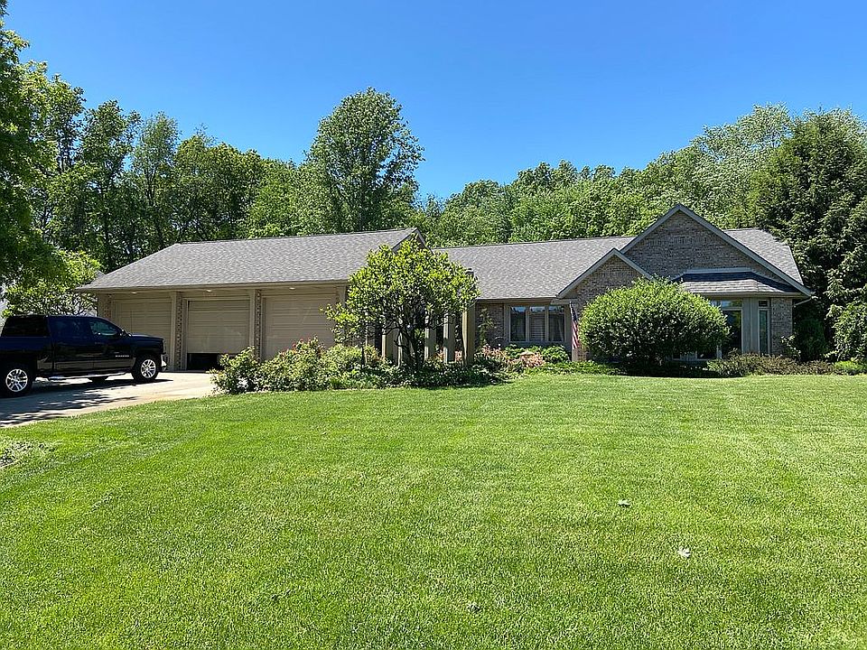 1st image of 51827 Pebble Brooke Dr
