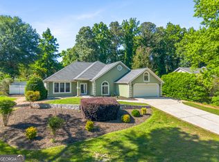 709 Oak Moss Dr, Lawrenceville, GA 30043