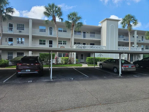 946 Virginia St APT 104, Dunedin, FL 34698