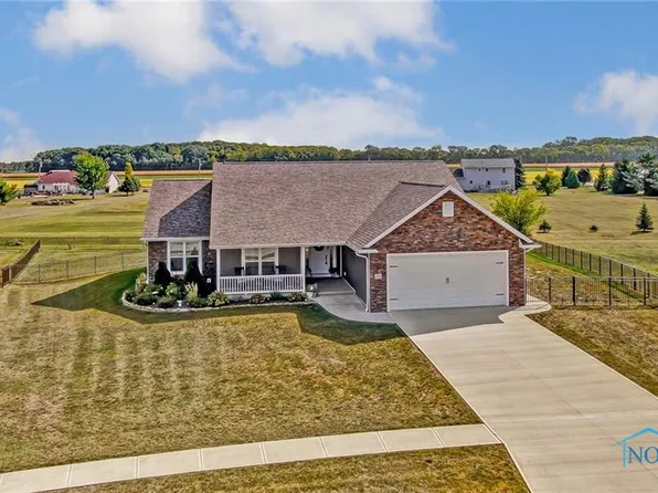 12815 Chickory Dr, Van Buren, OH 45889