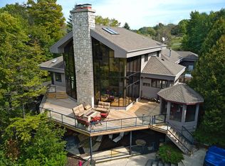 7445 Meadow Bluff Farm Rd, Egg Harbor, WI 54209