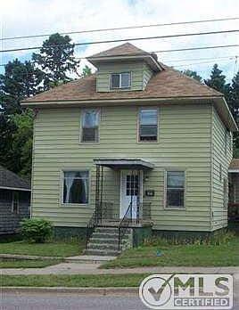 1st image of 518 Fisher St