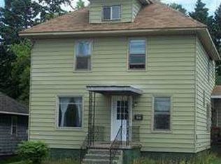 518 Fisher St, Marquette, MI 49855