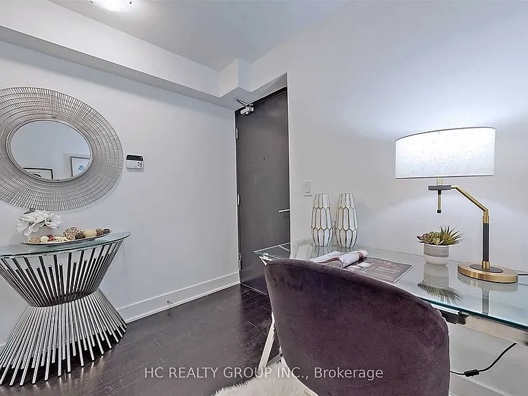 955 Bay St W #801 — Photo 5