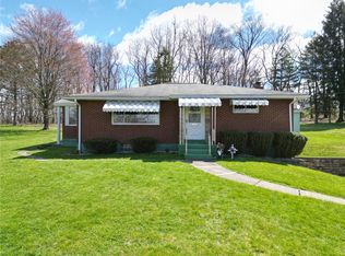 1292 Martin Rd, Tarentum, PA 15084