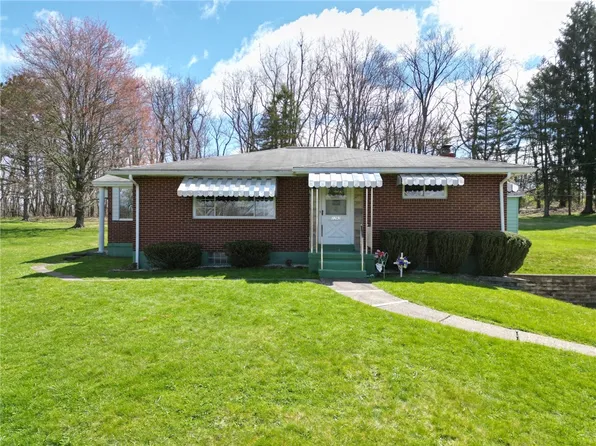 1292 Martin Rd, Tarentum, PA 15084