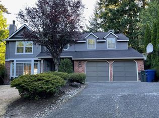 6323 151st Ave SE, Bellevue, WA 98006