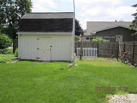 3rd image of 4389 Hedgethorn Cir