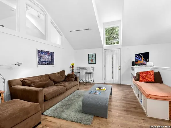 215 Beauregard, San Antonio, TX