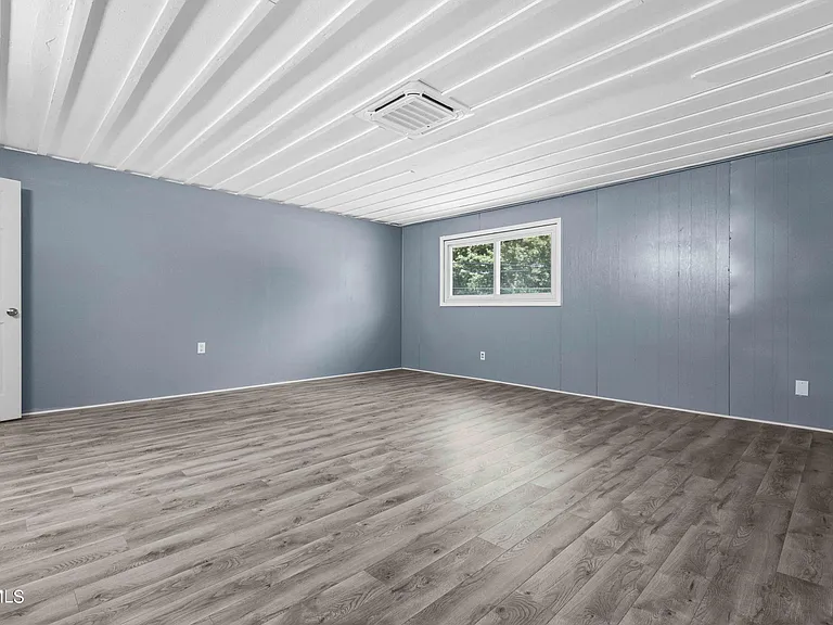17329 Lee Hwy #2 — Photo 11