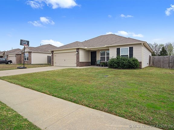 2nd image of 23381 S Donna Ln