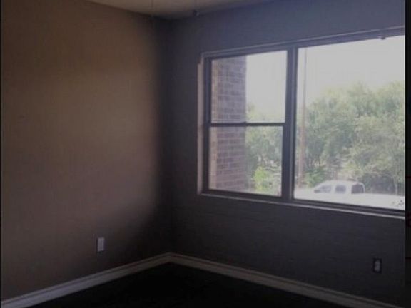 4th image of 501 S 4th St APT A2