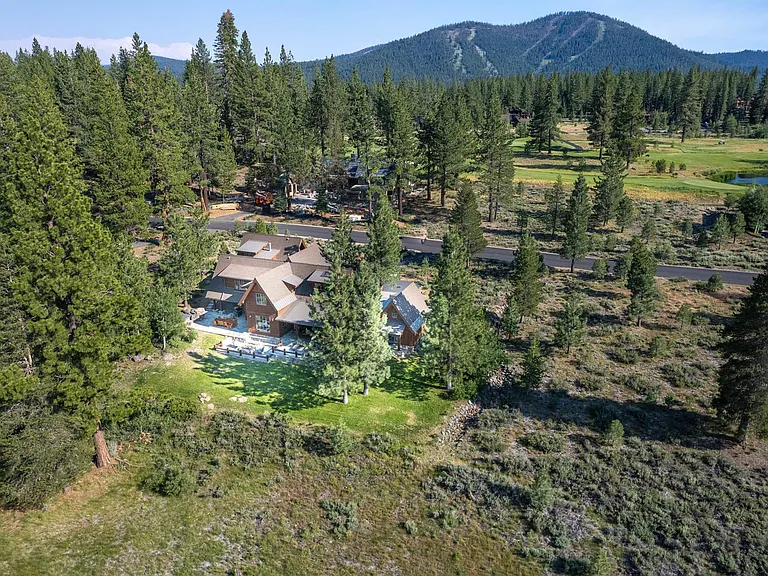 13193 Snowshoe Thompson Cir — Photo 46