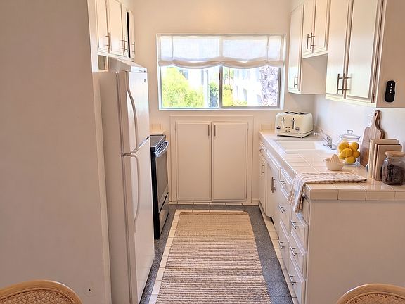 4th image of 1430 Hi Point St APT 301