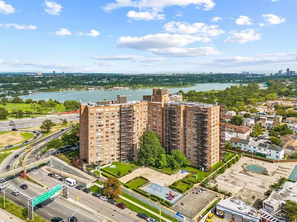 6120 Grand Central Pkwy APT A1508, Forest Hills, NY 11375