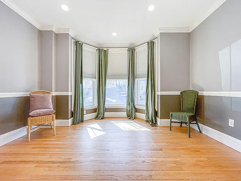 3 Grant St #1 — Photo 8