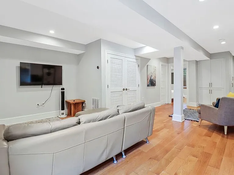 1349 Newton St NW #2 — Photo 2