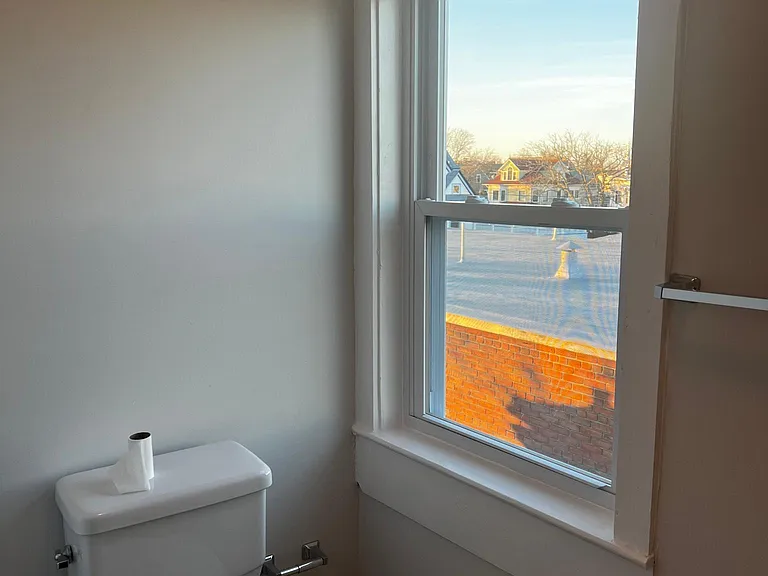 905 Grand Ave #4 — Photo 19