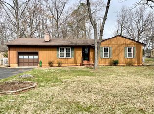 1117 Granite Dr, Bedford, VA 24523