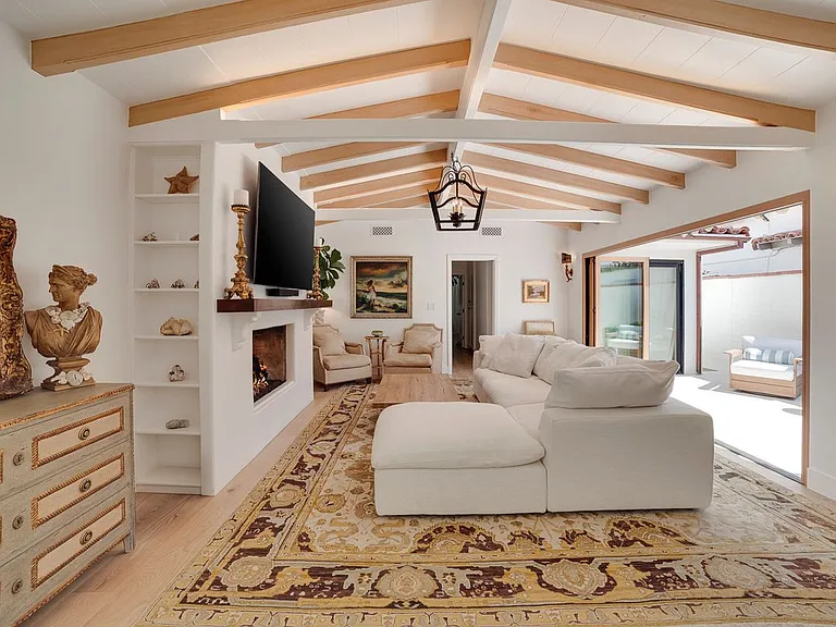 106 Via Cordova — Photo 9