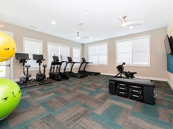 5th image of 2903 Despain Dr #4