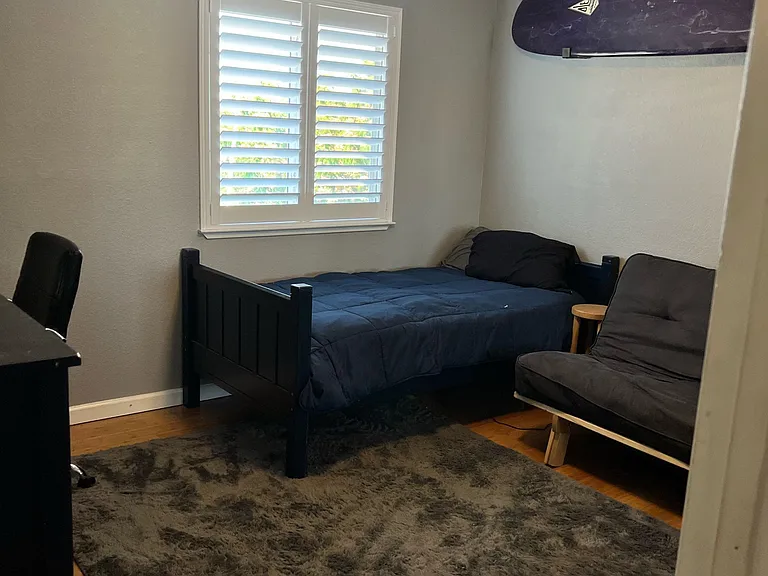 224 Stonegate Dr — Photo 13