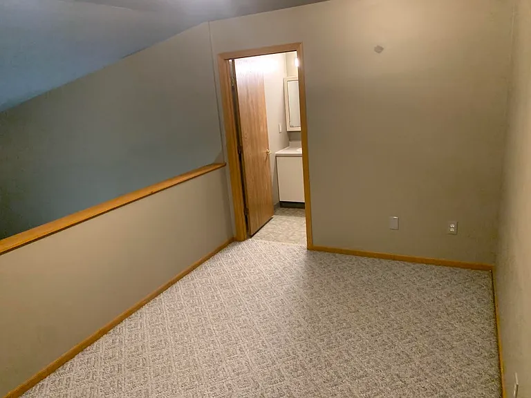 14 Country Ln — Photo 17